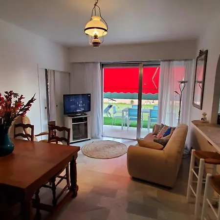 Superbe Rez De Jardin Dans Au Calme Apartment